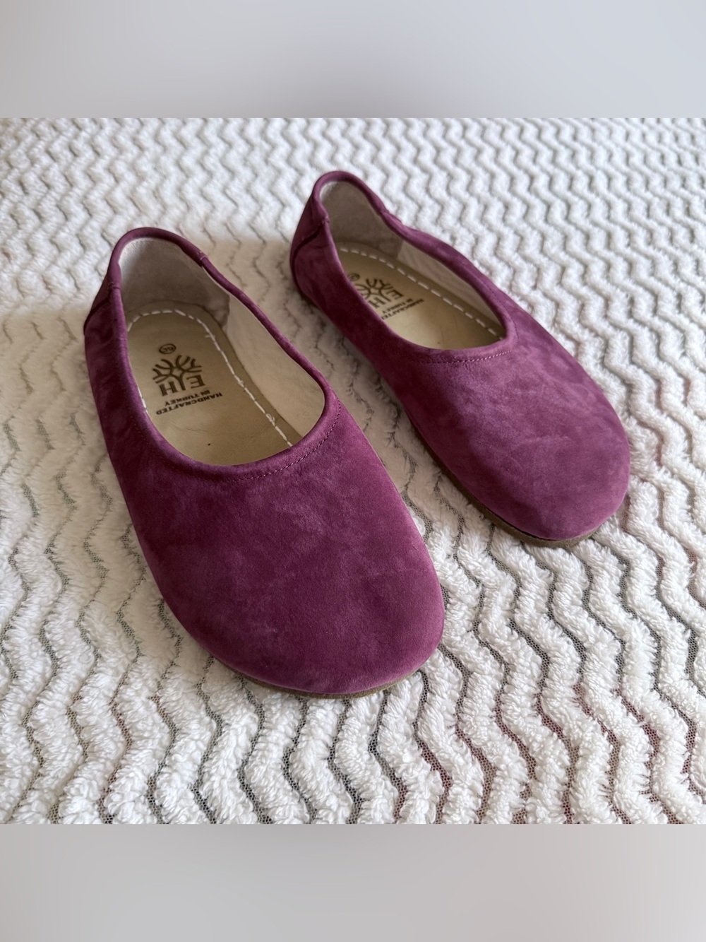 Earthing Harmony Grounding Slip-On Burgundy Flat Shoes Size 39 (US 8-8.5)